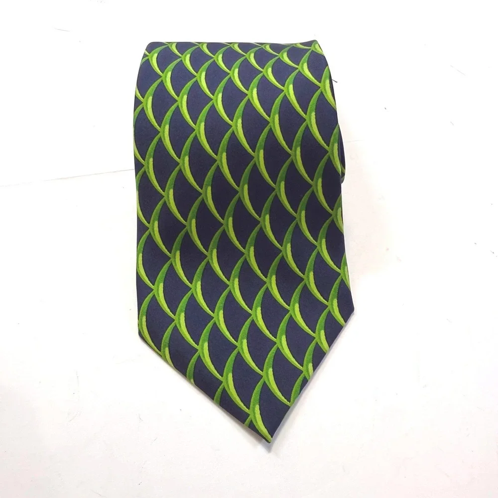 Gucci Mens Silk Tie Navy Blue Green Lime Geometric Scale Print Made in Italy